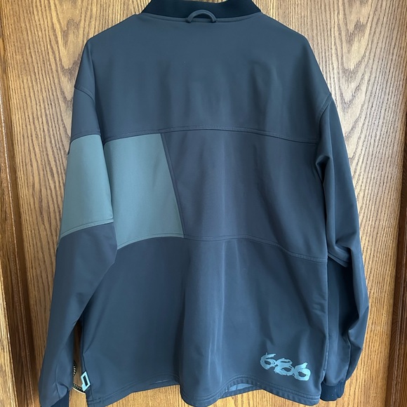 Black and Gray Men's Jacket - Picture 4 of 4